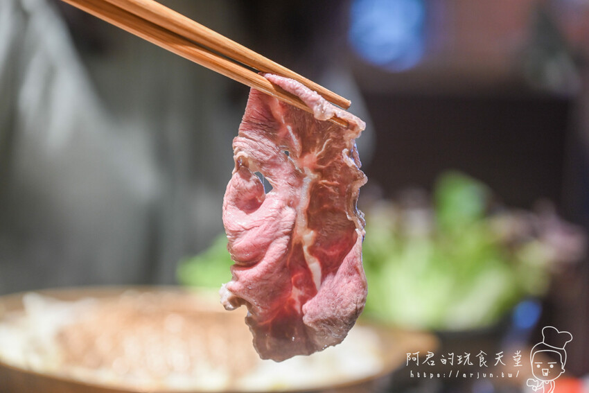 【台中】饗鍋物料理｜三層肉塔火烤兩吃，銅盤烤肉讓吃鍋更具樂趣｜台中西屯區火鍋推薦 » 阿君的玩食天堂