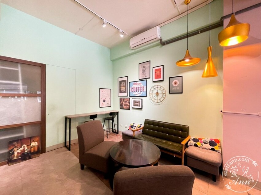 新竹|覺咖啡Jade Cafe 來杯有緣人專屬心靈特調咖啡 神明籤詩 自家烘焙咖啡豆 寧靜下午茶推薦 - 萱兒Ann玩樂生活