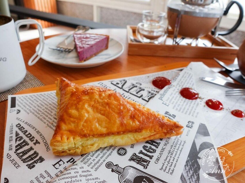 新竹|覺咖啡Jade Cafe 來杯有緣人專屬心靈特調咖啡 神明籤詩 自家烘焙咖啡豆 寧靜下午茶推薦 - 萱兒Ann玩樂生活