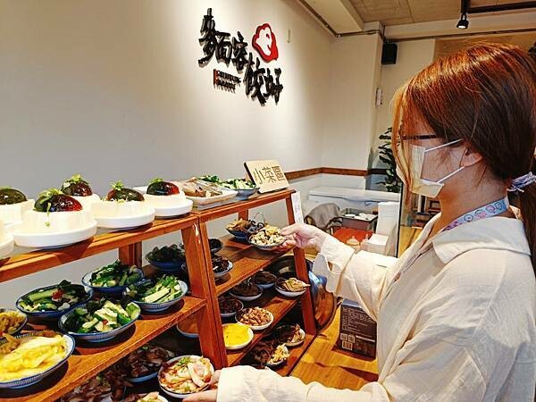 麵容餃好新竹店_手工水餃飽滿多汁/粄條滑嫩帶彈性/麻油粉肝超推薦軟嫩不乾柴/簡單又純粹的料理喚起你記憶中的味道