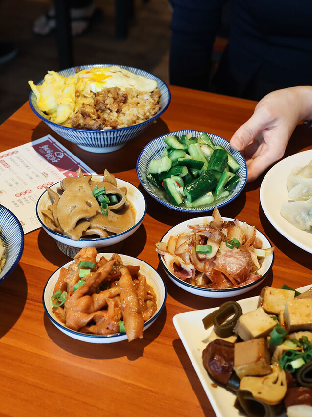 麵容餃好新竹店 獨特香脆油蔥加上2016國宴粄條插旗新竹 台式復古又文青的古早味麵食館