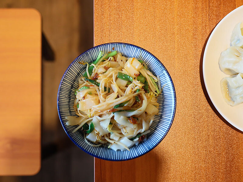 麵容餃好新竹店 獨特香脆油蔥加上2016國宴粄條插旗新竹 台式復古又文青的古早味麵食館