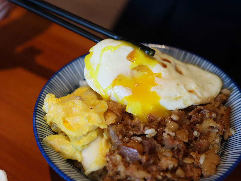 麵容餃好新竹店 獨特香脆油蔥加上2016國宴粄條插旗新竹 台式復古又文青的古早味麵食館