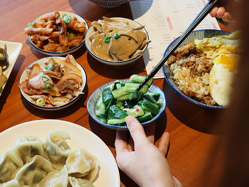 麵容餃好新竹店 獨特香脆油蔥加上2016國宴粄條插旗新竹 台式復古又文青的古早味麵食館