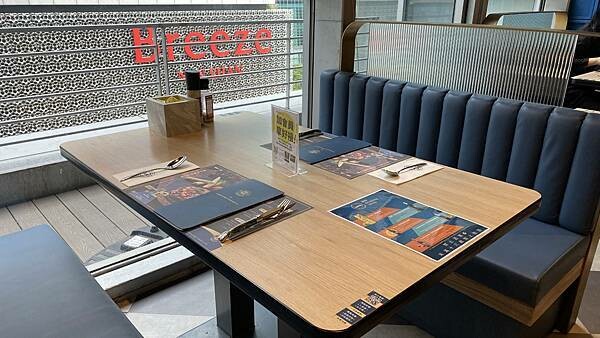 台北市信義區【美食】瀧厚炙燒熟成牛排|精緻的濕式熟成牛排|羅宋湯喝到飽