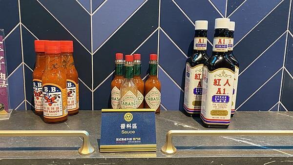 台北市信義區【美食】瀧厚炙燒熟成牛排|精緻的濕式熟成牛排|羅宋湯喝到飽