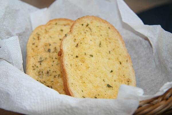台北市信義區【美食】瀧厚炙燒熟成牛排|精緻的濕式熟成牛排|羅宋湯喝到飽