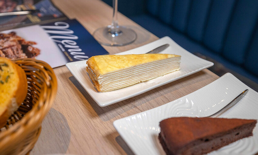 瀧厚炙燒熟成牛排信義att店 瀧厚炙燒熟成牛排信義att店