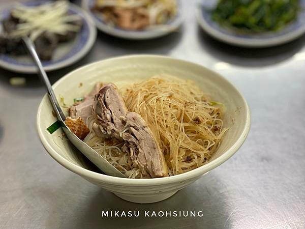 高雄市三民街市場 周記鴨肉飯 三民街美食 鴨肉冬粉 鴨肉麵