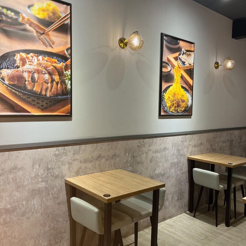 鵝肉的專家，自家養殖每天新鮮直送保留最佳口感一偶鵝嚐嚐 中壢店，每月五號還提供100份免費鵝肉飯請你吃！