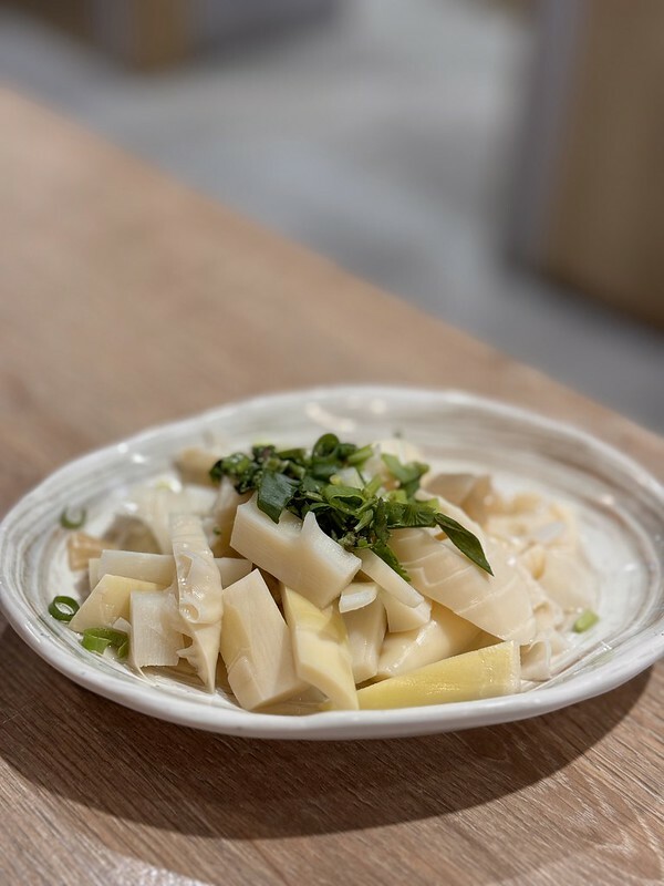 桃園市中壢區桃園｜中壢美食｜偶鵝嚐嚐 鵝肉專賣店～經濟實惠吃鵝肉；校園旁的美味，意外的美食驚喜。（健行科大美食）