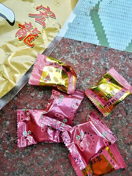 桃園名產推薦/來自龍潭五十年老店-宏龍一口軟花生糖綜合口味/不黏牙/減醣/好吃又健康/會一口接一口停不下來