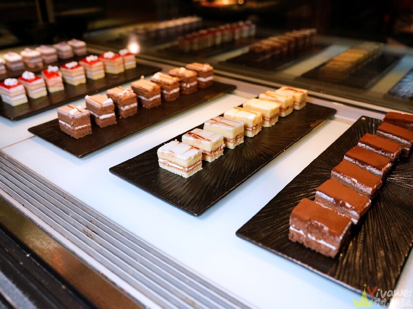 【三柒燒肉專門店】超豪華和牛吃到飽!還有生啤酒無限暢飲!