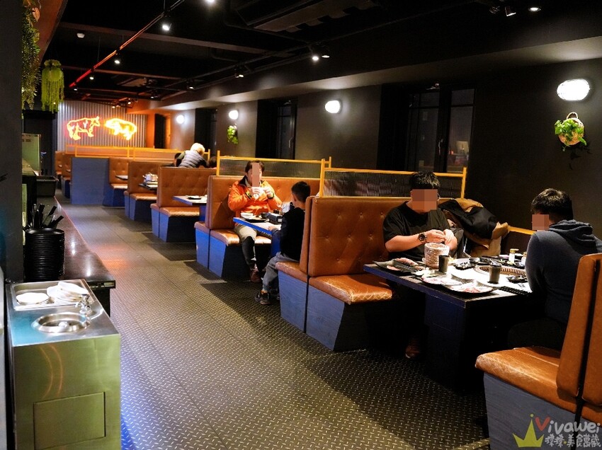 【三柒燒肉專門店】超豪華和牛吃到飽!還有生啤酒無限暢飲!