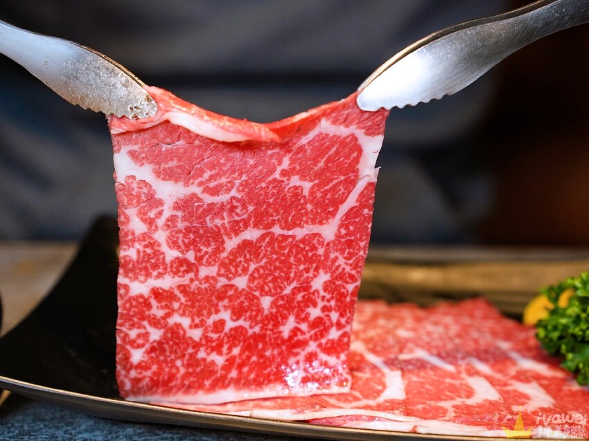 【三柒燒肉專門店】超豪華和牛吃到飽!還有生啤酒無限暢飲!