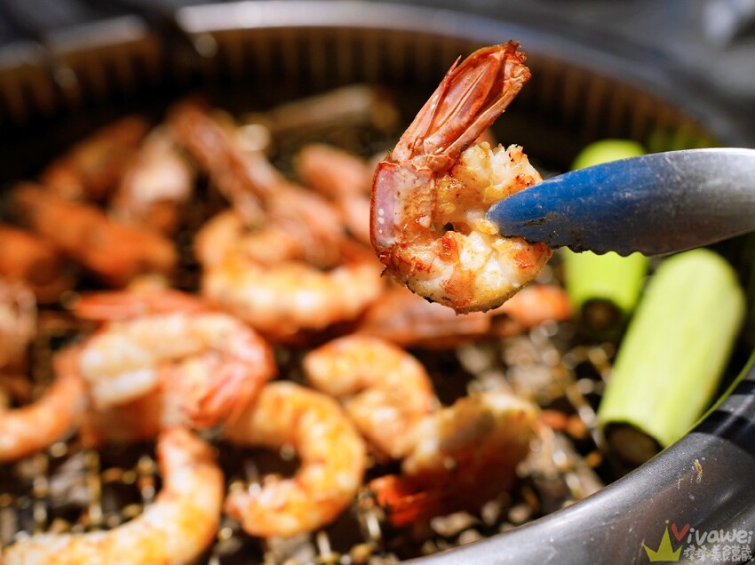 【三柒燒肉專門店】超豪華和牛吃到飽!還有生啤酒無限暢飲!