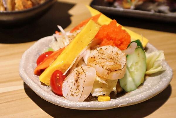 新竹 千穗食事處 厚切超新鮮的高CP值刺身/壽司/定食/日式無菜單家庭料理餐廳!用料沒在客氣~重要的是您滿意❤️