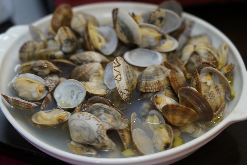 【台灣,連江縣,南竿鄉】918馬祖風味餐廳,不起眼的小店,厲害的美味;個人大推「紅糟肉」!!(馬祖美食