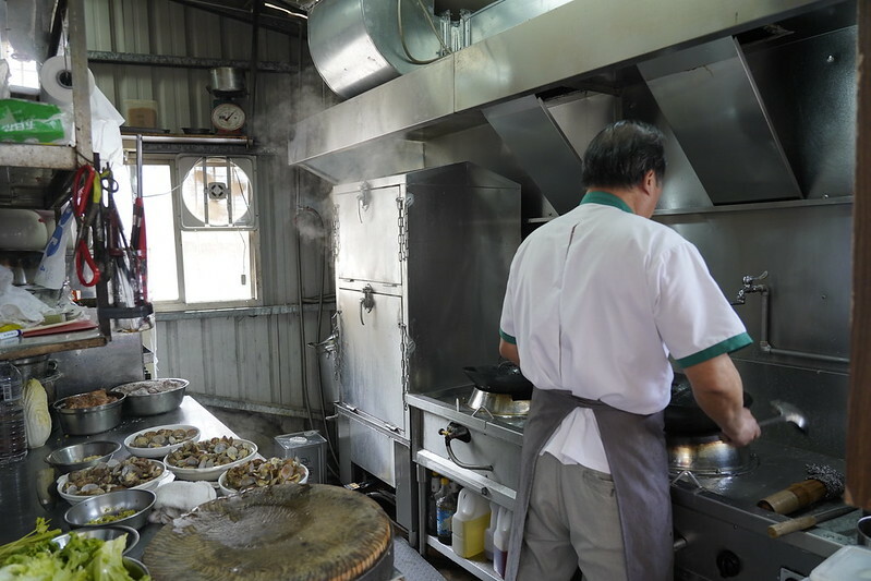 【台灣,連江縣,南竿鄉】918馬祖風味餐廳,不起眼的小店,厲害的美味;個人大推「紅糟肉」!!(馬祖美食