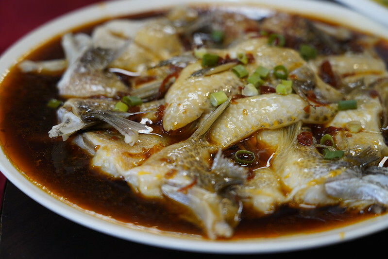 【台灣,連江縣,南竿鄉】918馬祖風味餐廳,不起眼的小店,厲害的美味;個人大推「紅糟肉」!!(馬祖美食