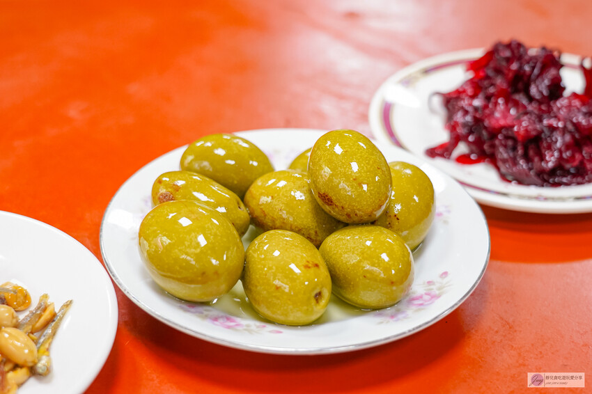 新竹隱藏版美食！傳承三代阿婆大湯圓，巨無霸客家鹹湯圓藏深山40年老店。