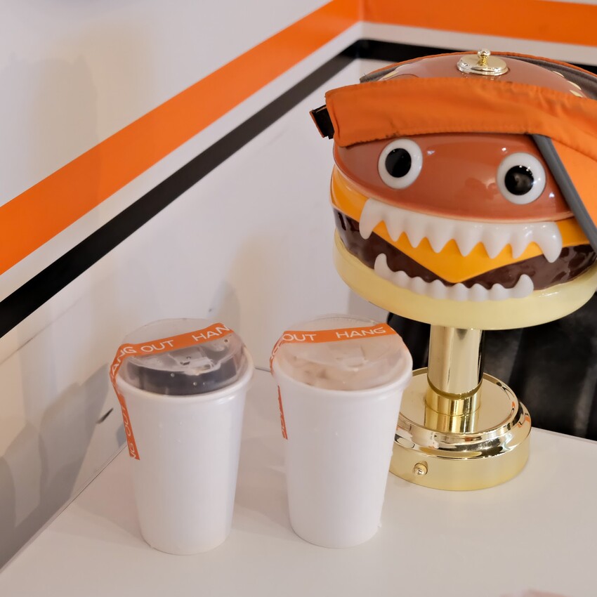 【樹林美食推薦】很好漢堡Hang Out Burger～美式裝潢風格、獨特網美打卡的漢堡餐廳～樹林平價美食、樹林美式餐廳推薦