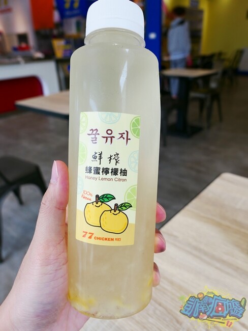 東港炸雞推薦【77炸雞東港店】套餐飲料喝到飽超佛系！必點日式麵線羹有叉燒肉 韓式炸雞、美式炸雞通通有！炸雞美食好吃到會上癮！ - 跟著凱南瘋旅遊