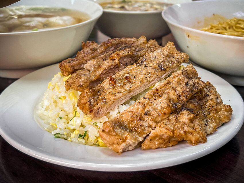 台北市北投區丰清揚小吃店|鼎泰豐師傅自己開,70元吃得到鼎泰豐等級的炒飯?!