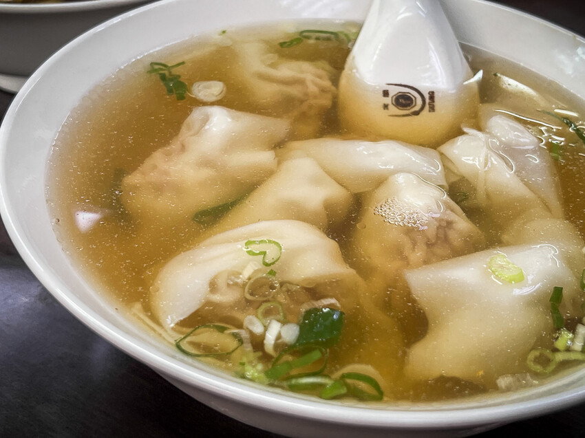 台北市北投區丰清揚小吃店|鼎泰豐師傅自己開,70元吃得到鼎泰豐等級的炒飯?!