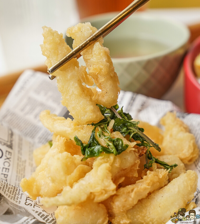 在地人最不想分享的巷弄 ZL小餐館，比臉大的炸雞排、台式家常美食、私房料理定食 X 恆春墾丁必吃美食 - 跟著尼力吃喝玩樂＆親子生活
