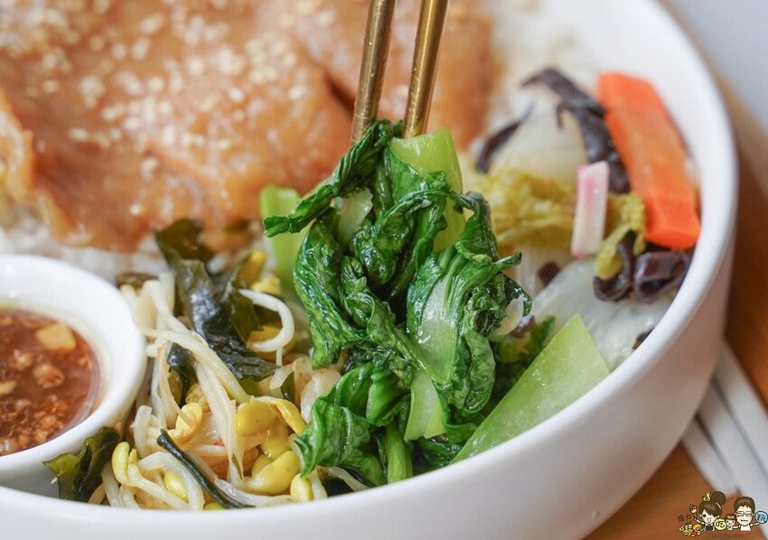 在地人最不想分享的巷弄 ZL小餐館，比臉大的炸雞排、台式家常美食、私房料理定食 X 恆春墾丁必吃美食 - 跟著尼力吃喝玩樂＆親子生活