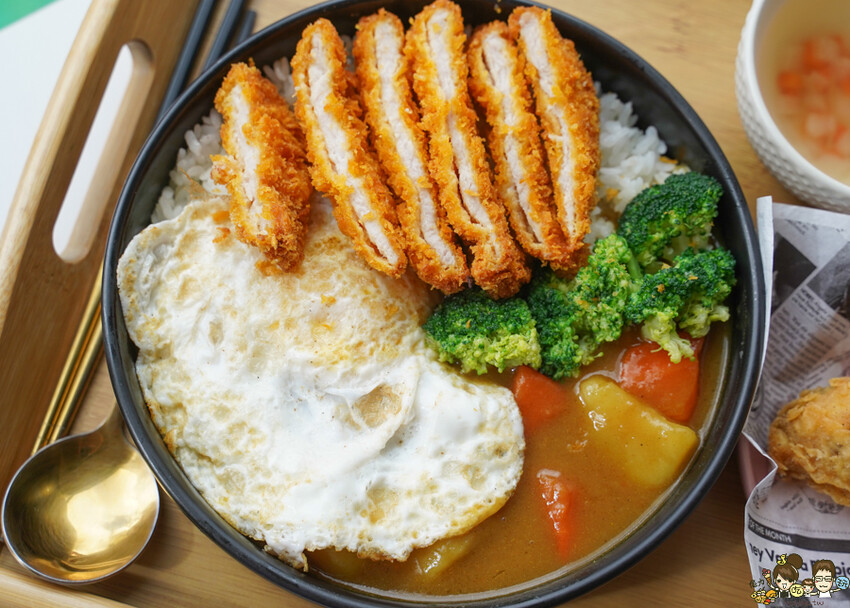 在地人最不想分享的巷弄 ZL小餐館，比臉大的炸雞排、台式家常美食、私房料理定食 X 恆春墾丁必吃美食 - 跟著尼力吃喝玩樂＆親子生活