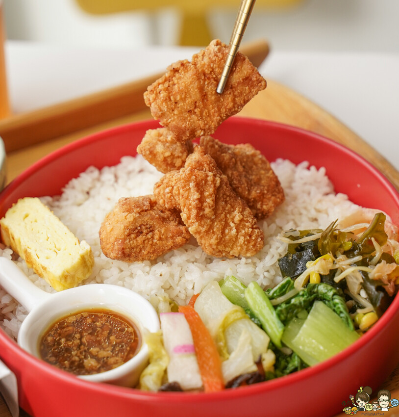 在地人最不想分享的巷弄 ZL小餐館，比臉大的炸雞排、台式家常美食、私房料理定食 X 恆春墾丁必吃美食 - 跟著尼力吃喝玩樂＆親子生活