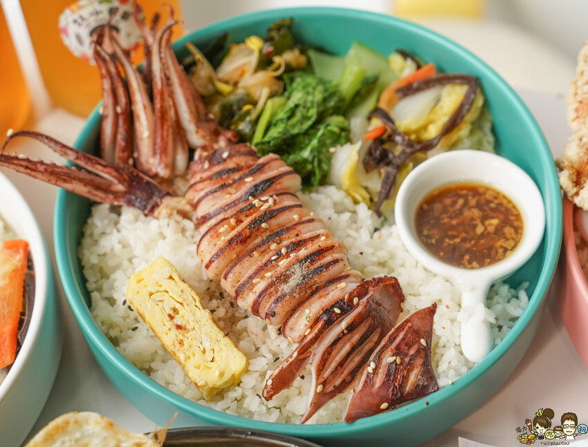 在地人最不想分享的巷弄 ZL小餐館，比臉大的炸雞排、台式家常美食、私房料理定食 X 恆春墾丁必吃美食 - 跟著尼力吃喝玩樂＆親子生活