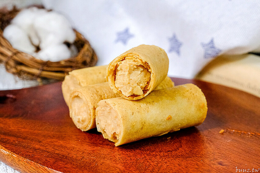 香酥蛋捲滿滿爆漿餡，實心蛋捲搭配可愛笑笑羊包裝，粹蛋捲酥酥蛋香很涮嘴！