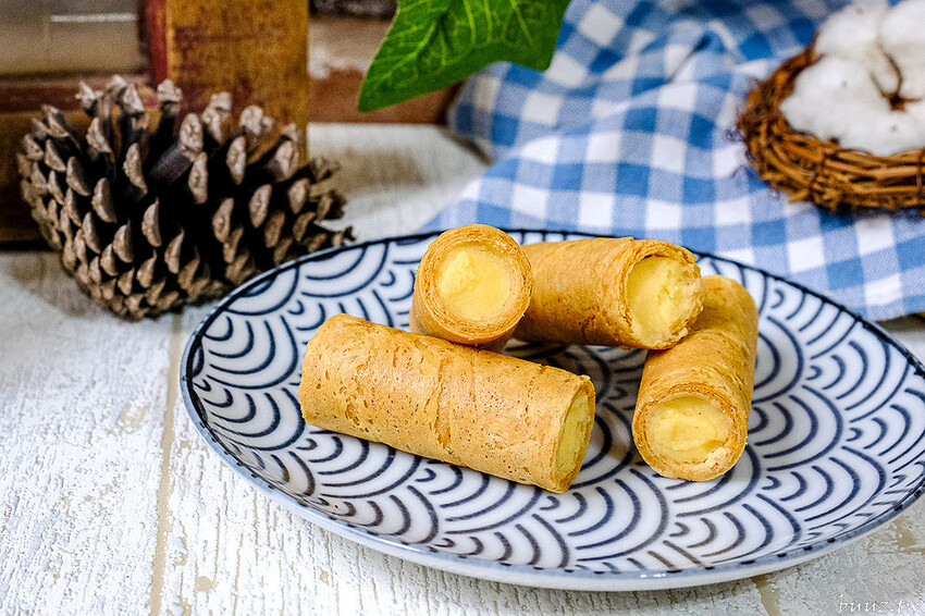 香酥蛋捲滿滿爆漿餡，實心蛋捲搭配可愛笑笑羊包裝，粹蛋捲酥酥蛋香很涮嘴！