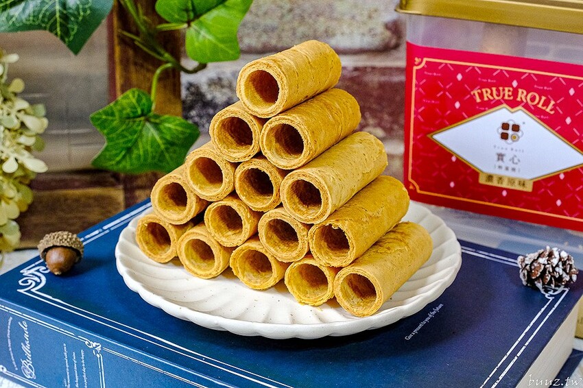 香酥蛋捲滿滿爆漿餡，實心蛋捲搭配可愛笑笑羊包裝，粹蛋捲酥酥蛋香很涮嘴！