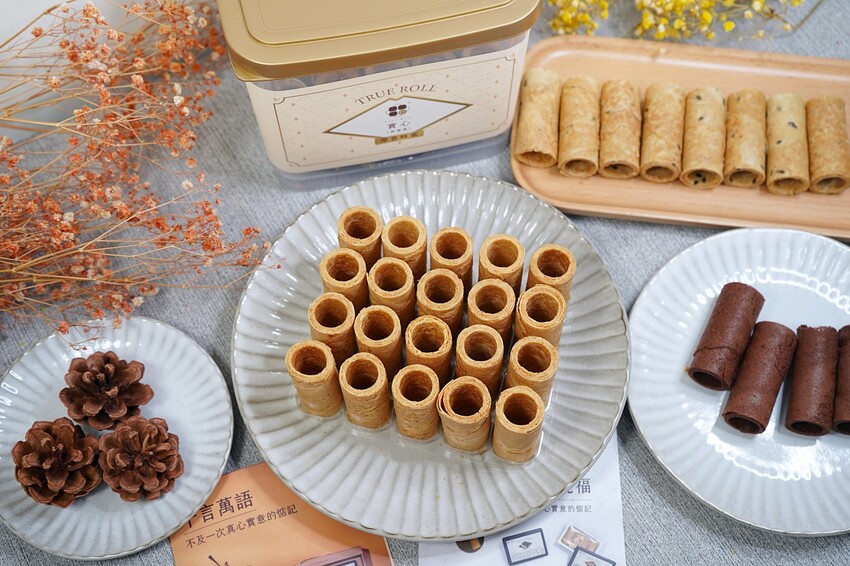 隱身在豪宅的爆紅伴手禮與笑笑羊聯名啦!新世代粹蛋捲必吃超濃苦甜巧克力口味,過年禮盒、中秋禮盒送禮推薦!