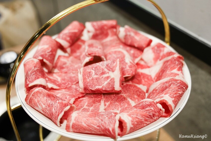 台北市大同區【食■大同】謝謝一鍋/大同區火鍋/特選CAB等級牛肉/台北平價火鍋推薦/大同區美食/捷運大橋頭美食