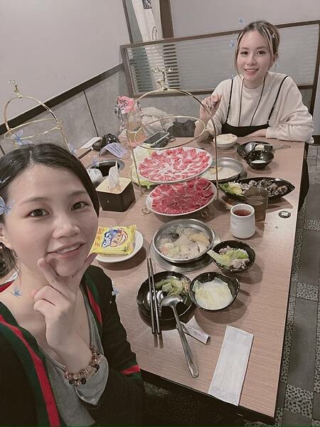 台北市大同區【食■大同】謝謝一鍋/大同區火鍋/特選CAB等級牛肉/台北平價火鍋推薦/大同區美食/捷運大橋頭美食