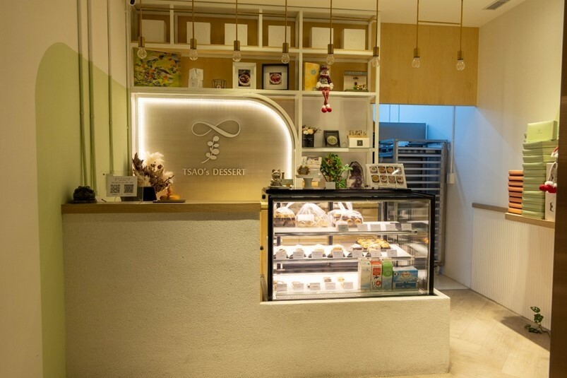 【美食】中山區艸式甜點，艸式蛋黃酥6入禮盒，甜而不膩口感層次豐富！