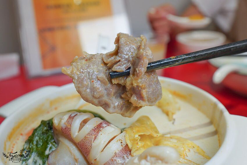 高雄麻辣燙。Eight Hot 不一樣的麻辣燙,必吃麻奶海鮮鍋,想吃什麼自由選!! @緹雅瑪 美食旅遊趣