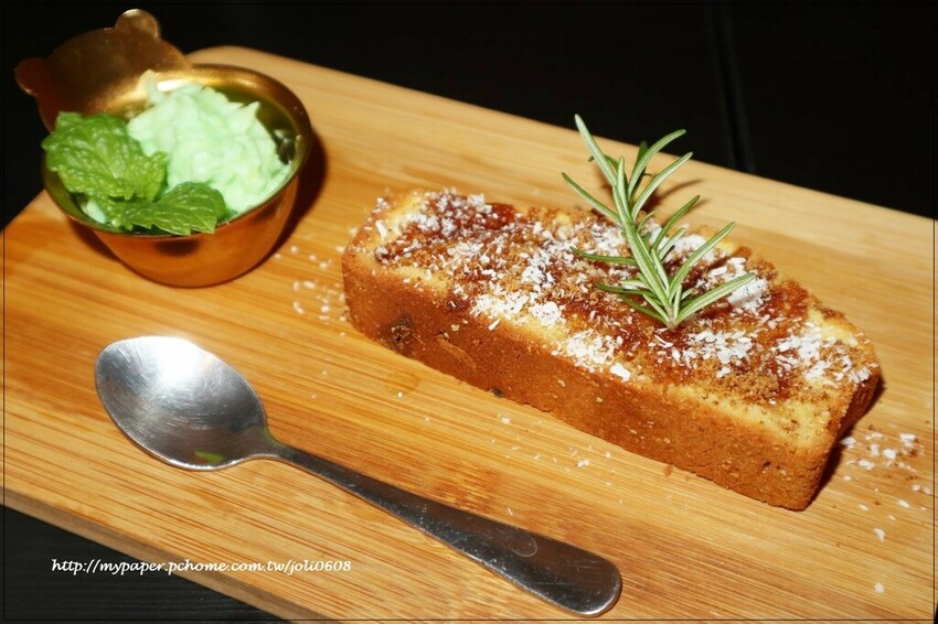 【蓬蓬熊工作室 印尼風味輕食】桃園異國料理推薦 桃園火車站美食推薦 獨特南洋風味早午餐 享受異國料理帶來的味蕾饗宴