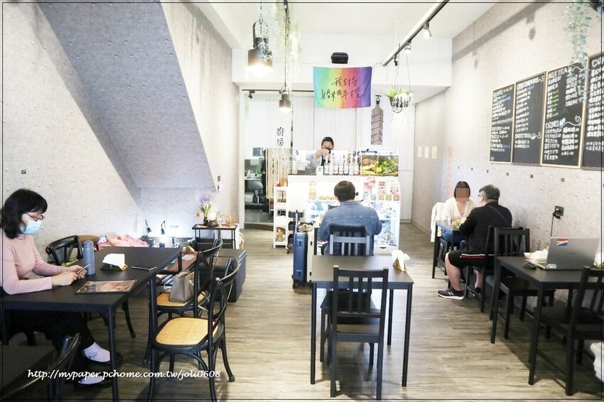 【蓬蓬熊工作室 印尼風味輕食】桃園異國料理推薦 桃園火車站美食推薦 獨特南洋風味早午餐 享受異國料理帶來的味蕾饗宴