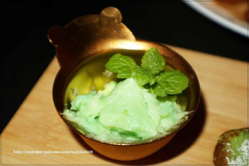 【蓬蓬熊工作室 印尼風味輕食】桃園異國料理推薦 桃園火車站美食推薦 獨特南洋風味早午餐 享受異國料理帶來的味蕾饗宴