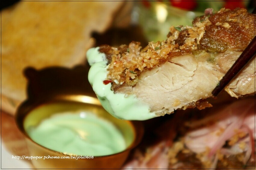 【蓬蓬熊工作室 印尼風味輕食】桃園異國料理推薦 桃園火車站美食推薦 獨特南洋風味早午餐 享受異國料理帶來的味蕾饗宴