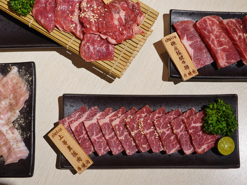 新北新店—牛燒肉Yakiniku｜和牛不再遙不可及 燒肉套餐一人八百有找｜大坪林、七張、耕莘醫院、新店高中