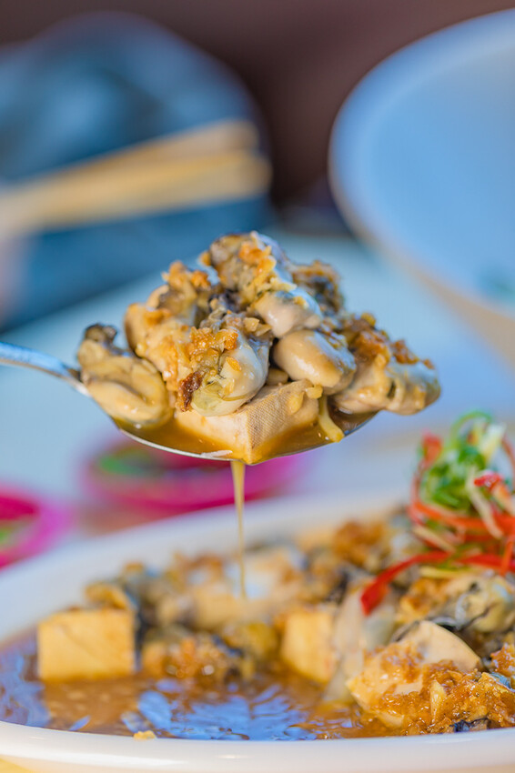 澎派水產 – 後壁湖必吃 x 100元澎湃生魚片 活跳跳新鮮海鮮 季節限定飛魚生魚片 超高CP值海產餐廳 大港入船