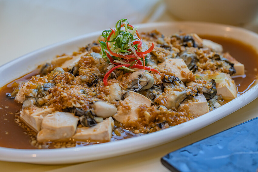 澎派水產 – 後壁湖必吃 x 100元澎湃生魚片 活跳跳新鮮海鮮 季節限定飛魚生魚片 超高CP值海產餐廳 大港入船