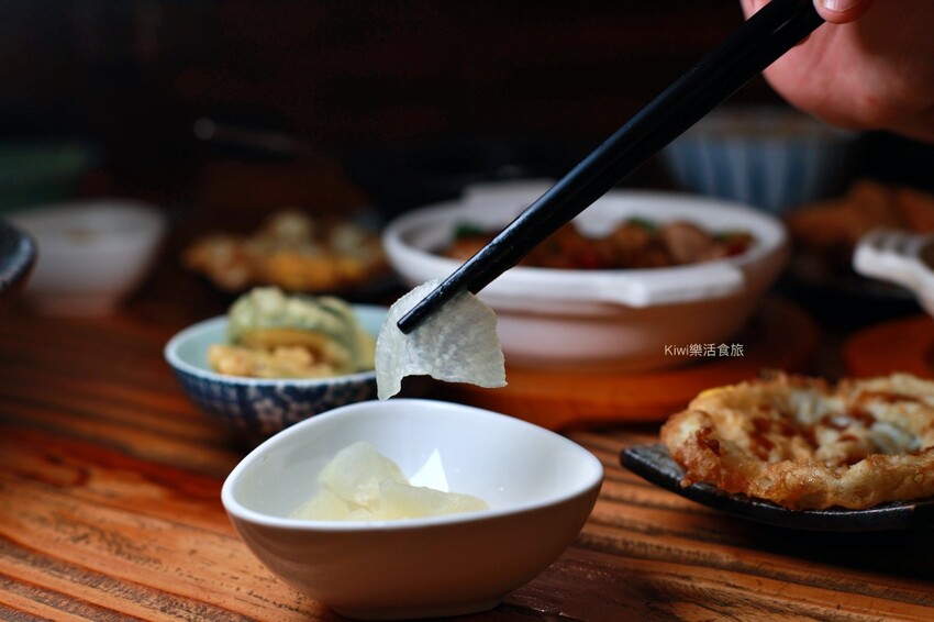 員林美食富味美之家︱彰化員林平價美食中式個人套餐推薦宮保雞丁特餐.秘製紅燒牛腩煲特餐.日式豬排蛋包飯,